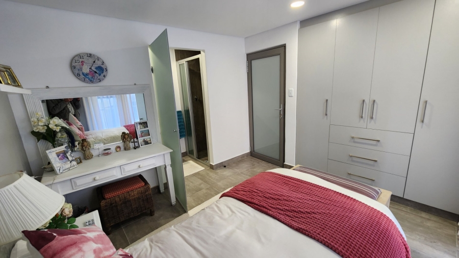 3 Bedroom Property for Sale in Island View Western Cape